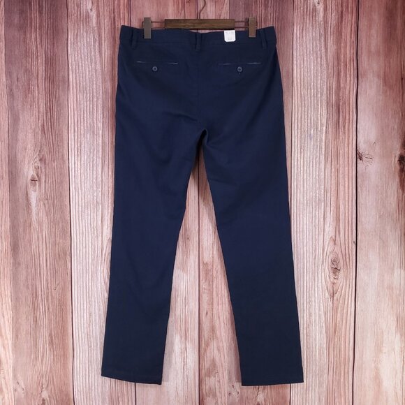 *FLAWS* NWT UNTUCKit Mens Size 35X32 St Clair Straight Leg Pants Navy Blue 40291 - Picture 2 of 13